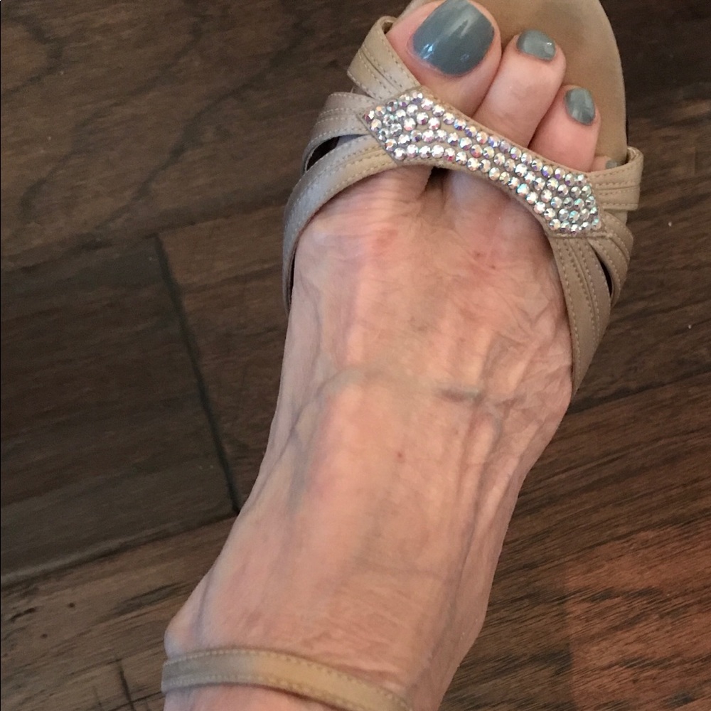 Dressy shoes